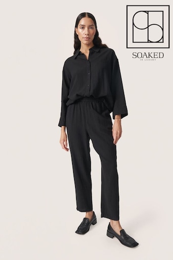 Soaked in Luxury Vinda Casual Cropped Length Black Trousers (E19949) | £75