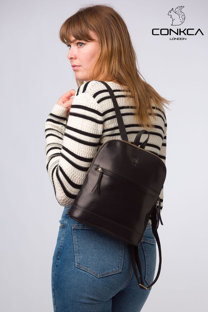 Conkca purses top