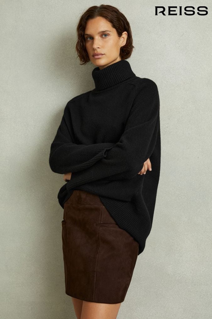 Black polo neck next 2025