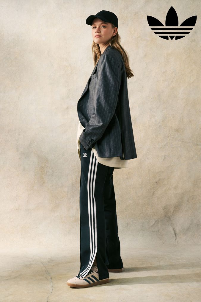 Adidas zne parley hoodie damen 2025