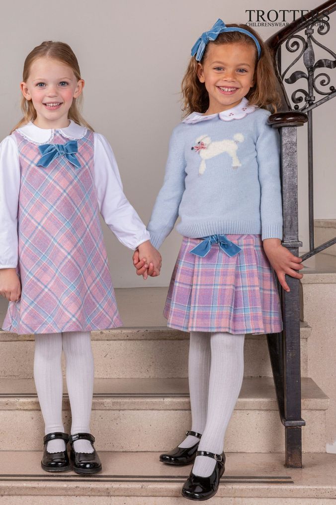 Pink pleated skirt school outlet