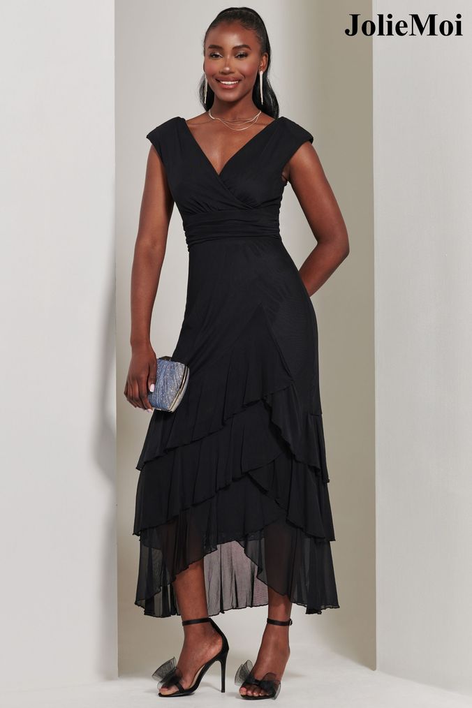 Buy Women s Maxi Tiered Smock Occasionwear Plain Plunge Neck Dresses Online ArvindShops