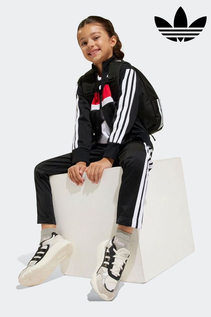 Buy Newborn Boys Older Boys Unisex Women s Younger Boys Tracksuits 7 nmd cs2 pk cq2372 price free full galleries 8 Years Adidas Online AspennigeriaShops