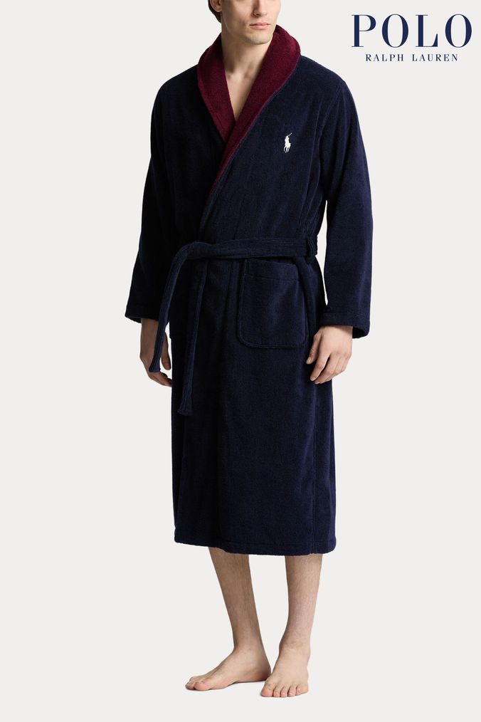 Mens polo robe with hood clearance