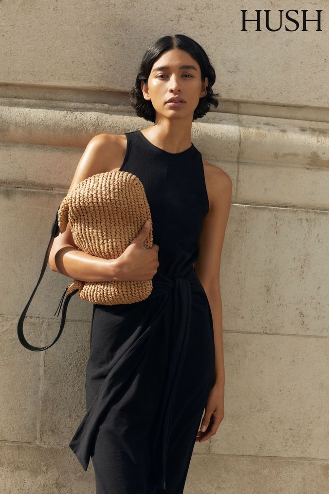 Sleeveless dresses online hotsell