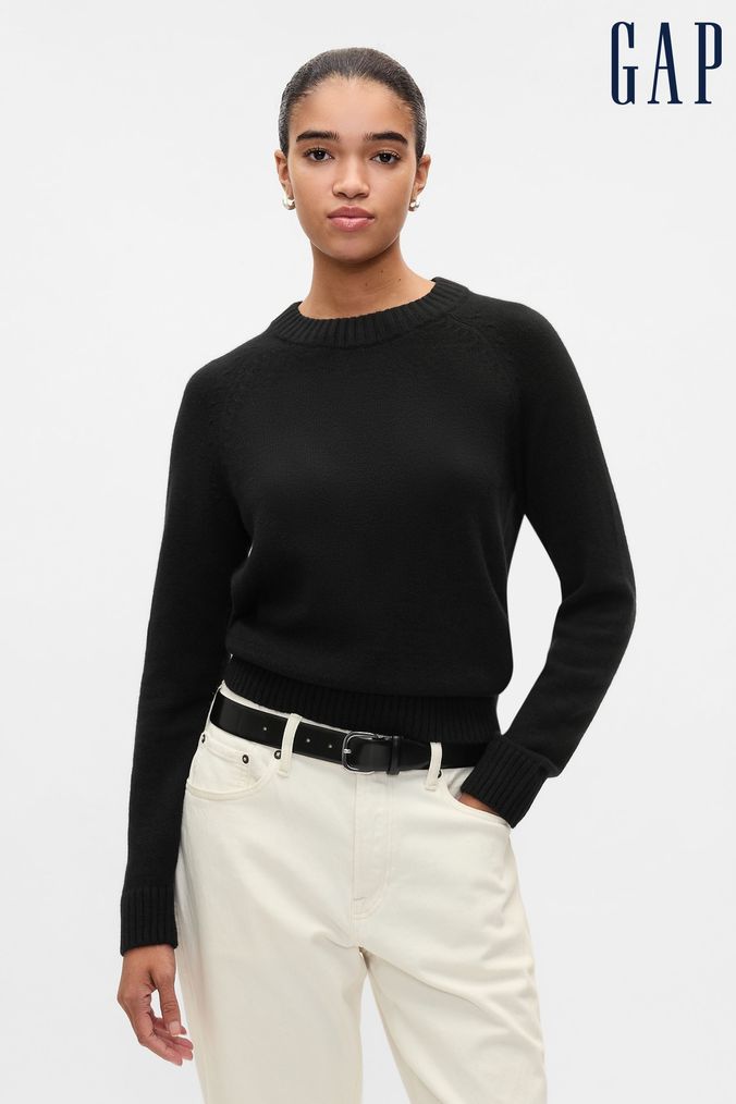Gap ladies knitwear store