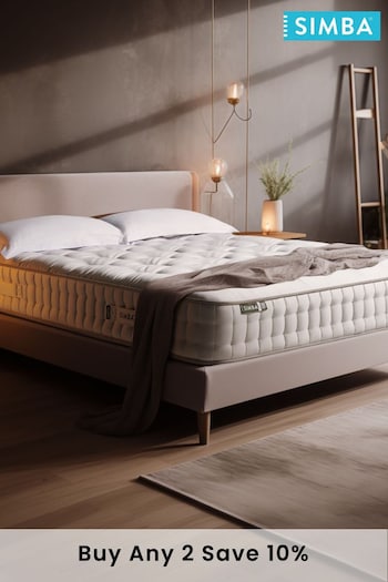 Simba Earth Escape White Mattress (E89734) | £1,400 - £2,530