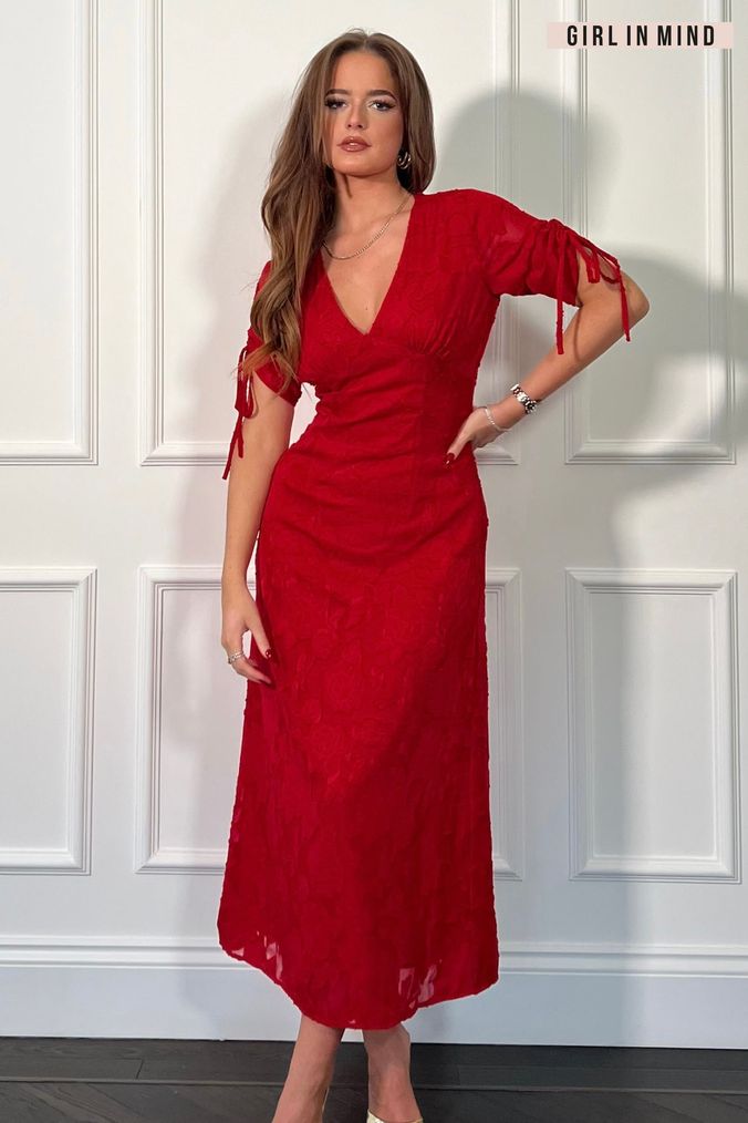 Red girl clothing website discount