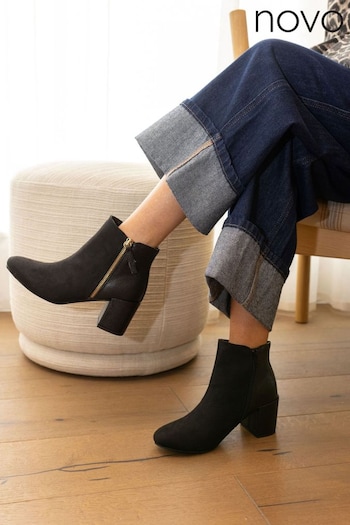 Novo Black Regular Fit Davion Zip Block Heel Ankle Boots (E94014) | £40