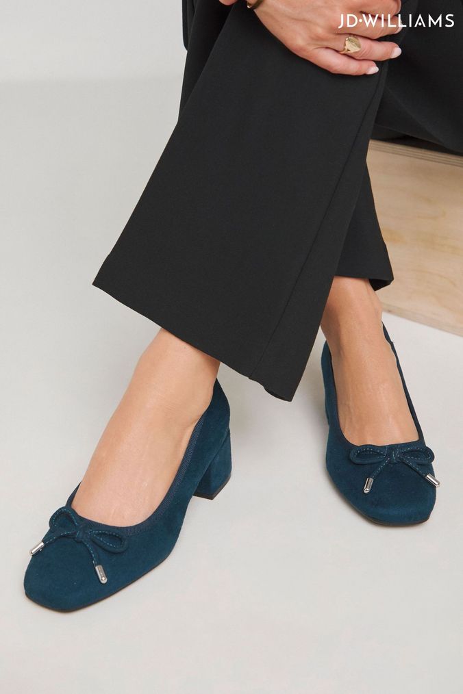 Flat court shoes new arrivals