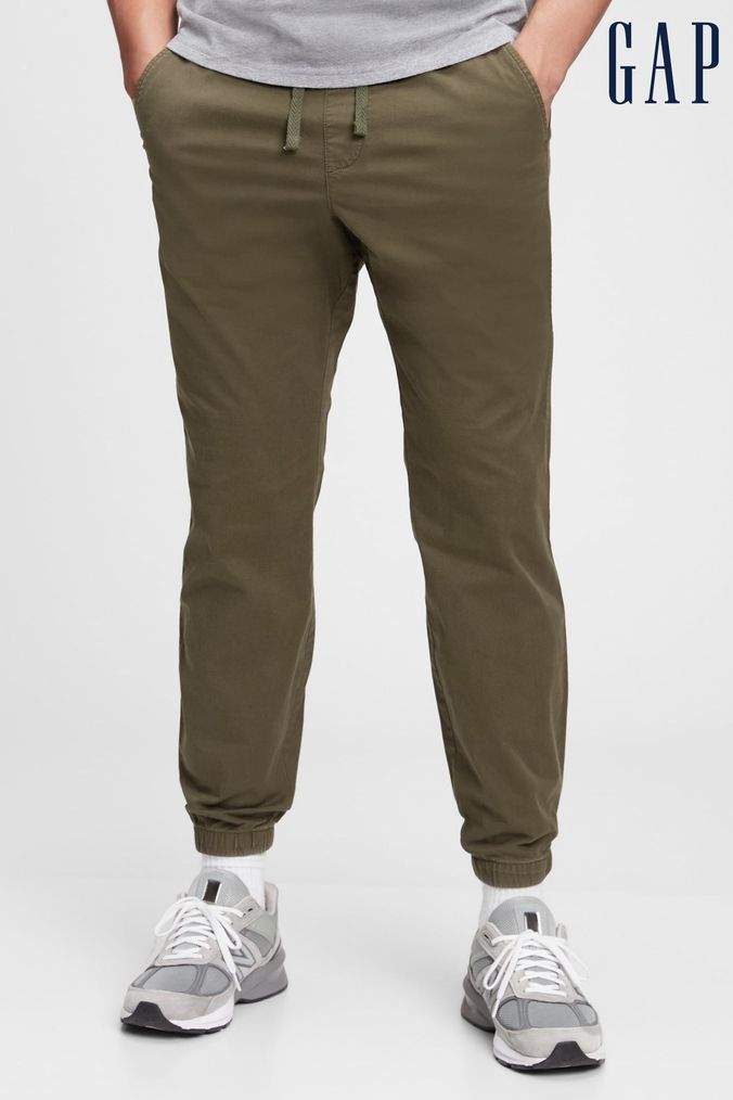 with these black cargo pants Apgs nswShops Buy Men s Trousers Gap Sportswear Online