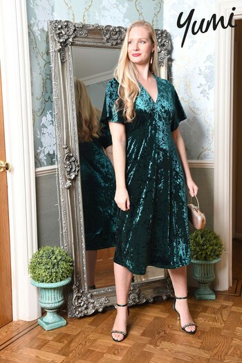 Yumi Green Velvet Kimono Midi Dress (K28985) | £55