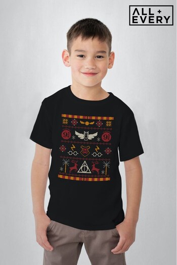 All + Every Deep Black Harry Potter Christmas Platform Nine And Three Quarters Kids T-Shirt (K36567) | £18