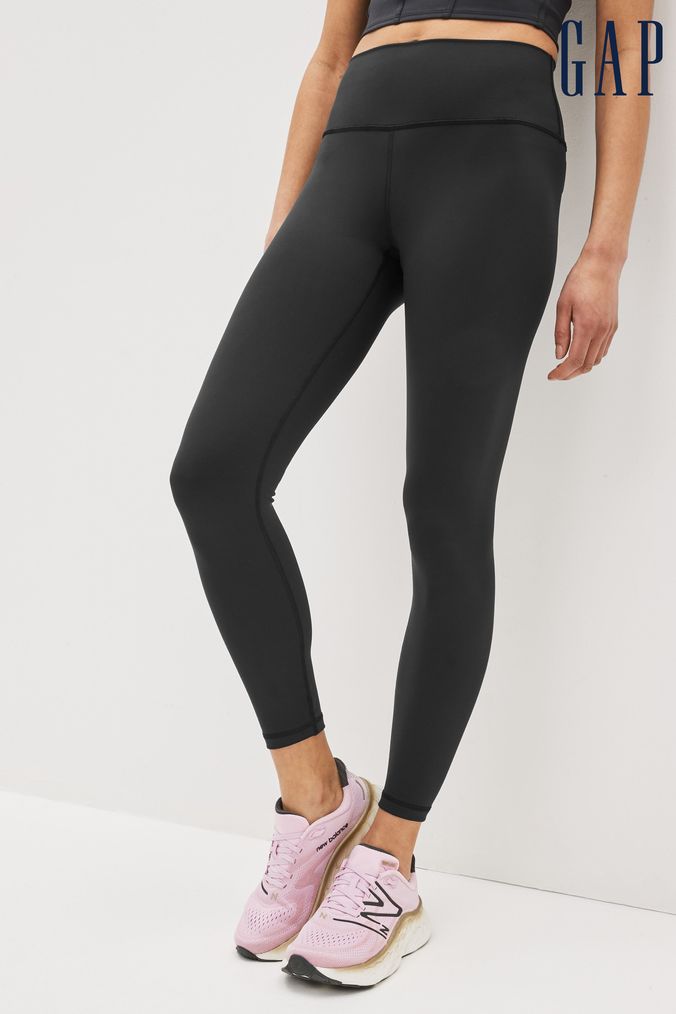 Gap deals womens sportswear