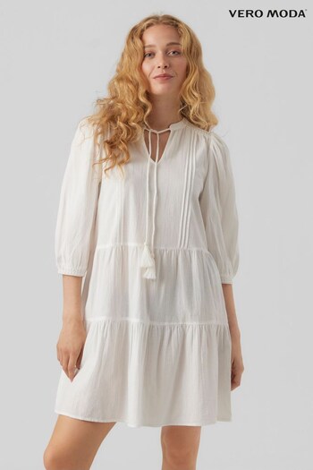 VERO MODA White Cheesecloth Tiered Summer Smock Dress (K57392) | £25