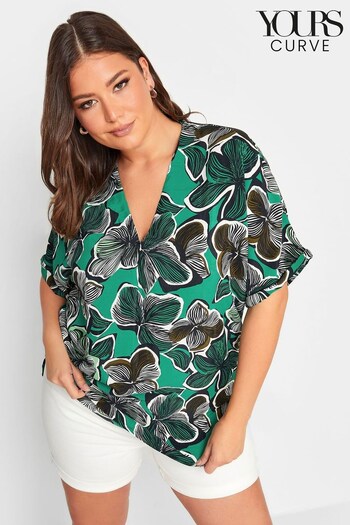 Yours Curve Green Short Sleeve Pleat Front Shirt (K63002) | £24