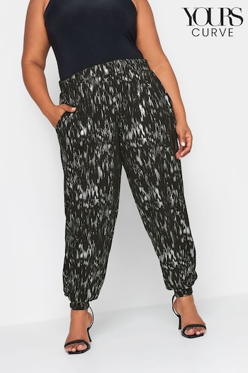 Yours Curve Black Printed Cuffed Harem Joggers (K76279) | £27
