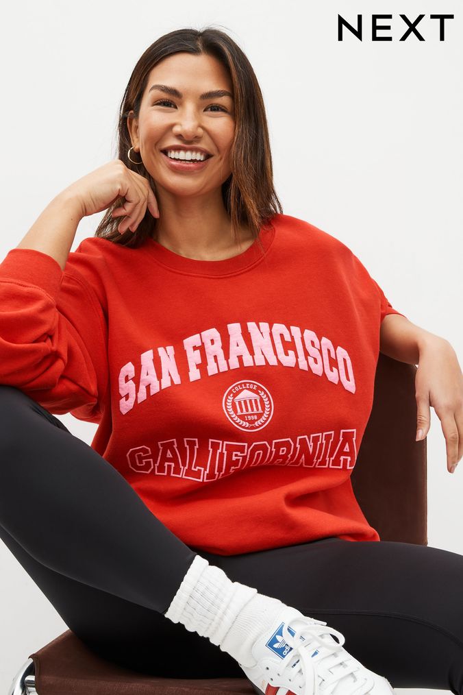 Sweatshirt red top