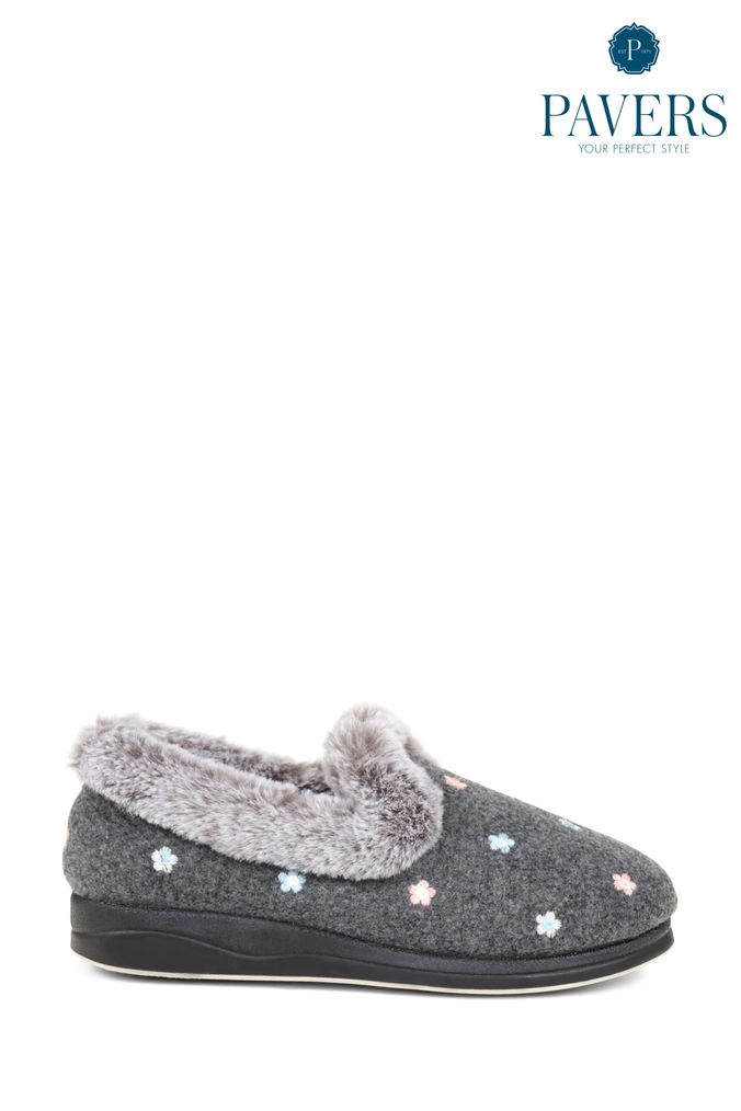 Pavers slippers sale store