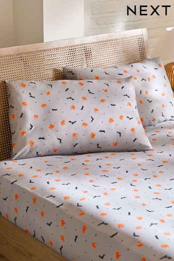 Grey Halloween Fitted Sheet and Pillowcase Set (K82361) | £10 - £25