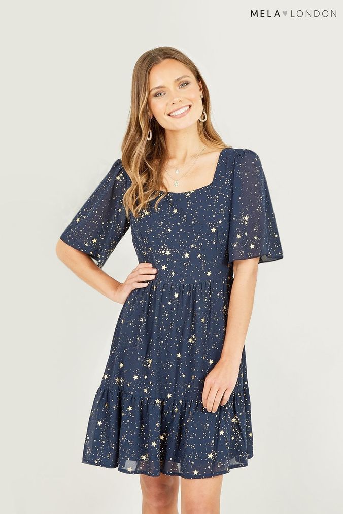 Mela dresses next top