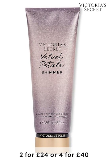 Victoria's Secret Velvet Petals Shimmer Body Lotion (K84876) | £18