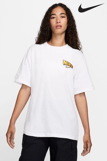 Nike White Oversized Short Sleeve Graphic Backprint 100% Cotton T-Shirt (K85259) | £38