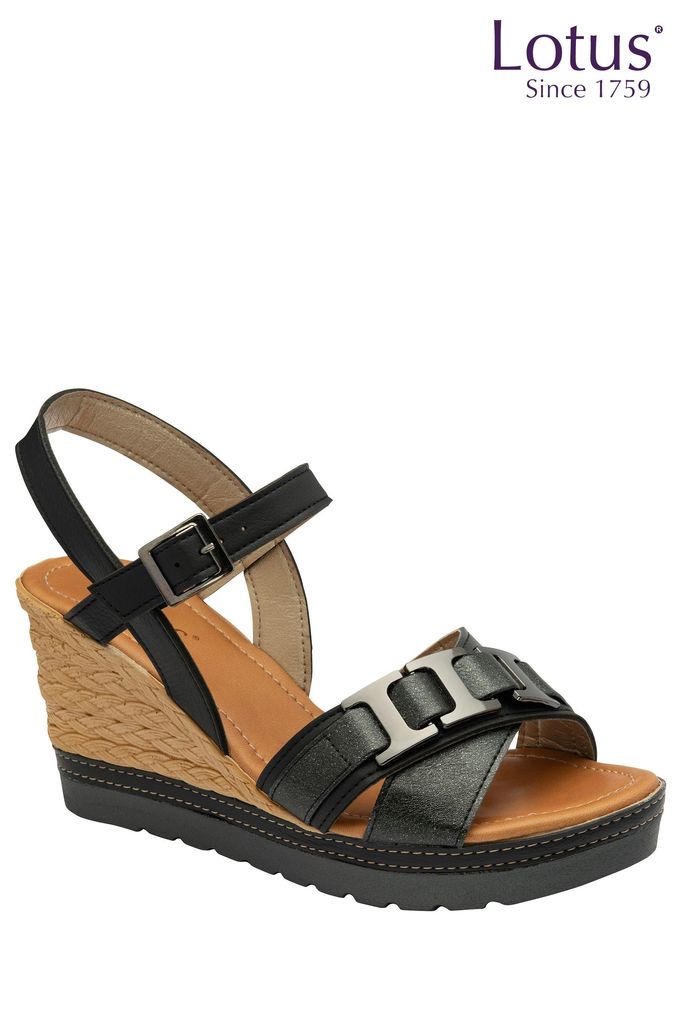 Moda in pelle lotus zip front sandal online