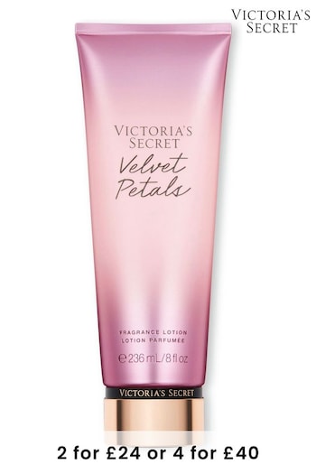 Victoria's Secret Velvet Petals Body Lotion (L11999) | £18