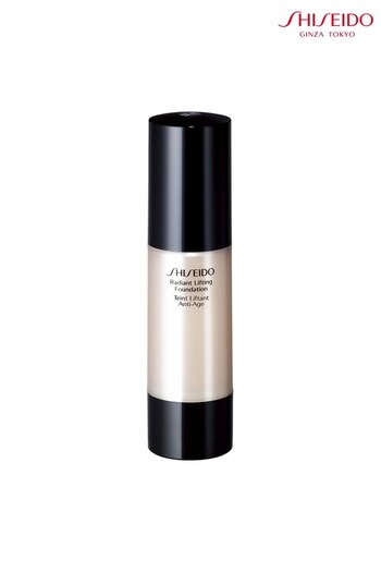 Shiseido Radiant Lifting Foundation (L95272) | £41