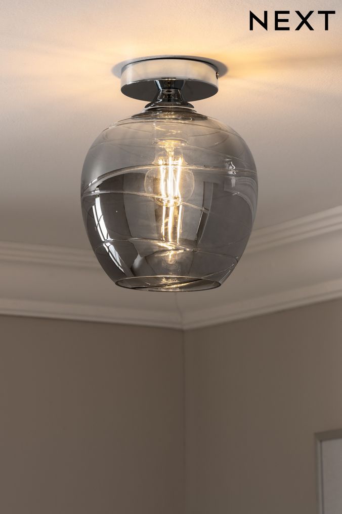 Drizzle 3 light flush fitting outlet