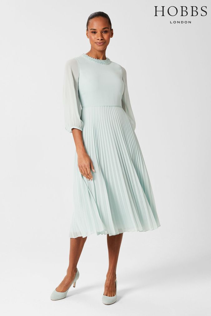 Hobbs mother of online the bride dresses