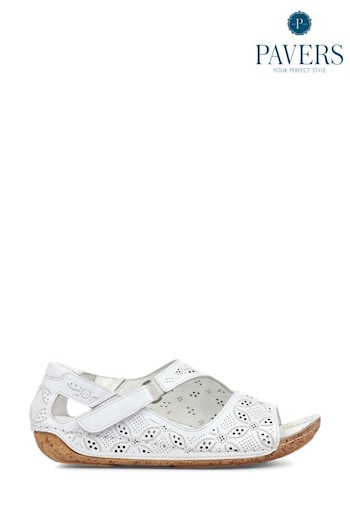 Pavers White Leather Flat Sandals (M41243) | £45