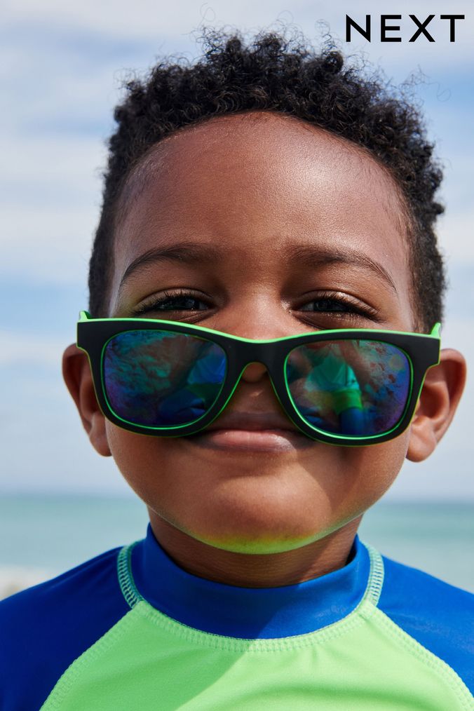Stylish Kids Polarized Sunglasses 5-10 years. Lilac. Easton. Unisex. –  Leosun