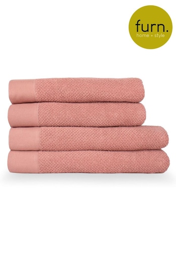 furn. 4 Piece Pink Textured Towel Bale (M67852) | £63