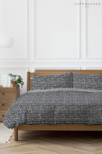 Copenhagen Home Black Arri Duvet Cover and Pillowcase Set (M75231) | £15 - £25