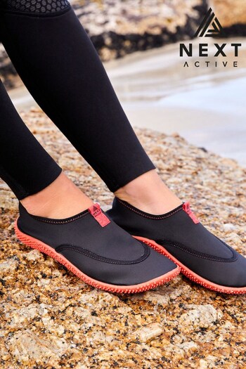 Black/Coral Pink Atelier-lumieresShops Active Sports Aqua Shoes (M78402) | £18