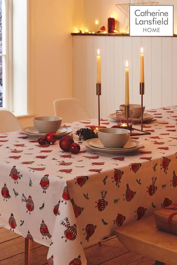 Catherine Lansfield Red llbar Robins Table Cloth (M83692) | £22