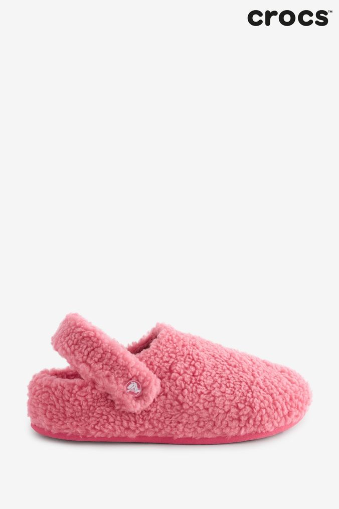 Crocs bathroom slippers deals