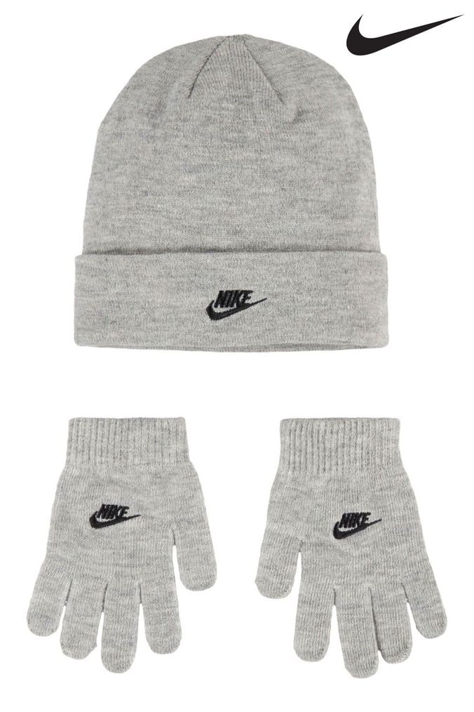 Nike hat and gloves sales