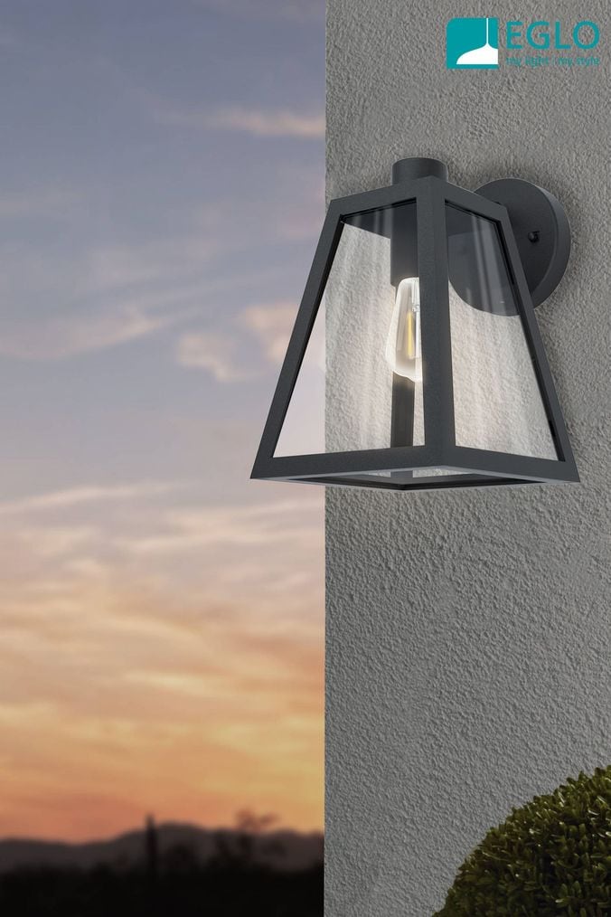 Matslot outdoor shop wall lantern