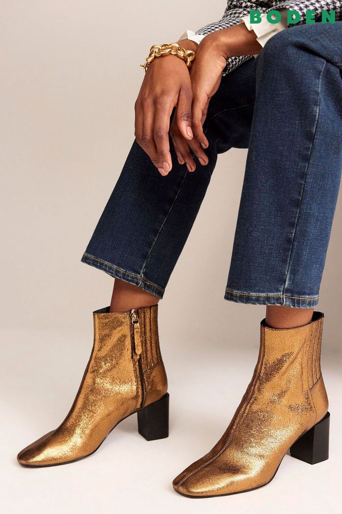 Gold short boots top