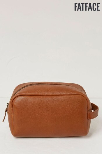 FatFace Brown Large Leather Wash Bag (N01381) | £35