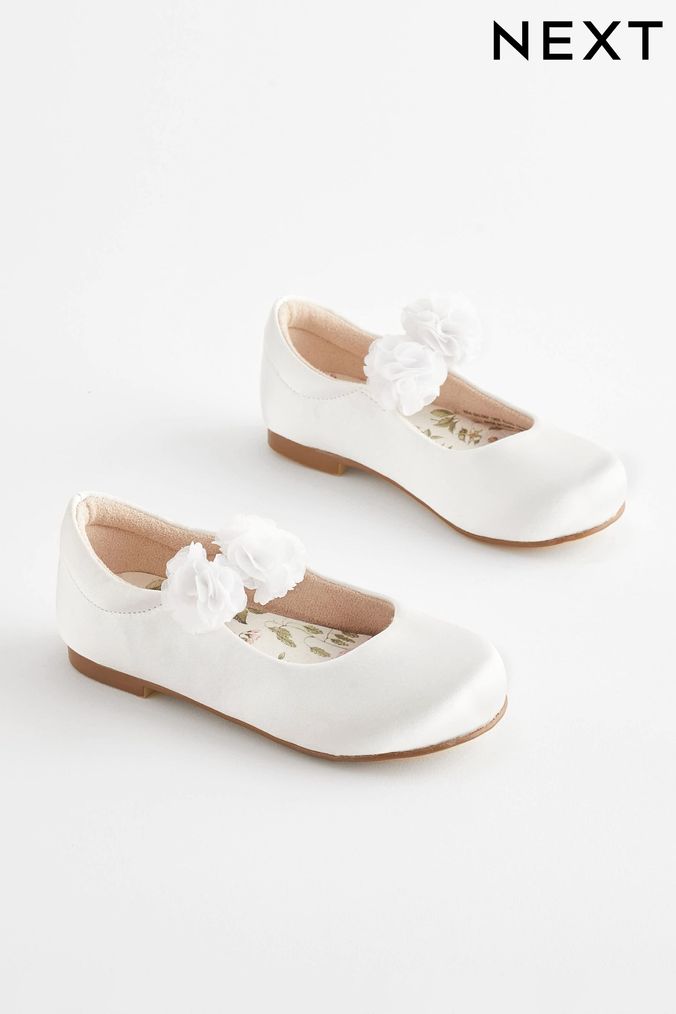 Next white 2025 flat shoes