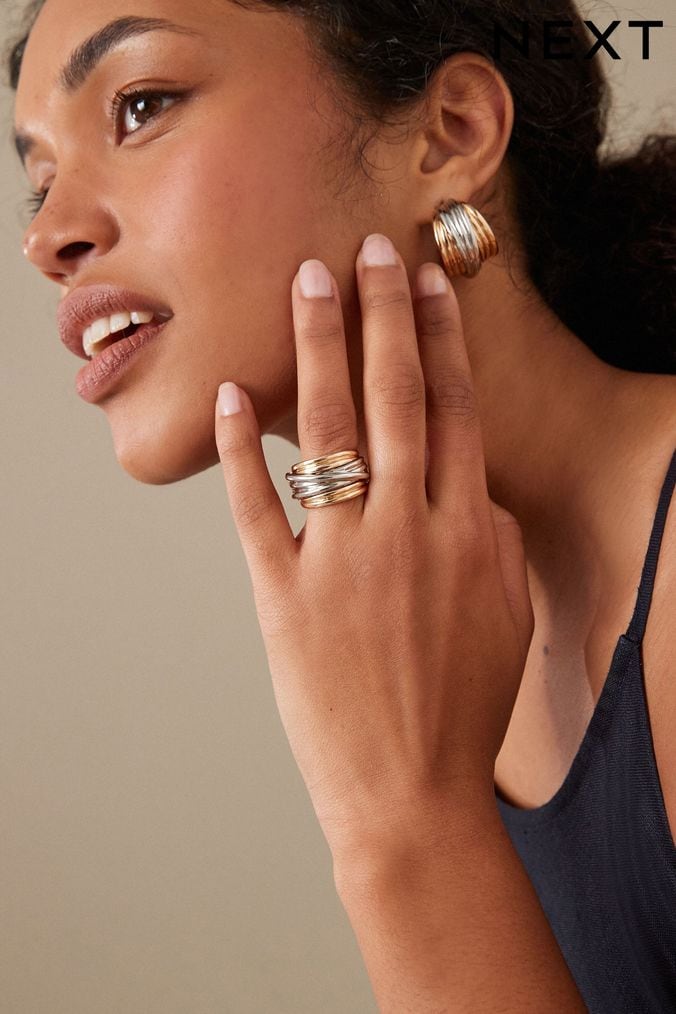 Chunky top ladies rings