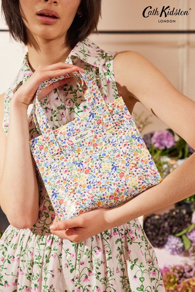 Cath kidston round bag new arrivals
