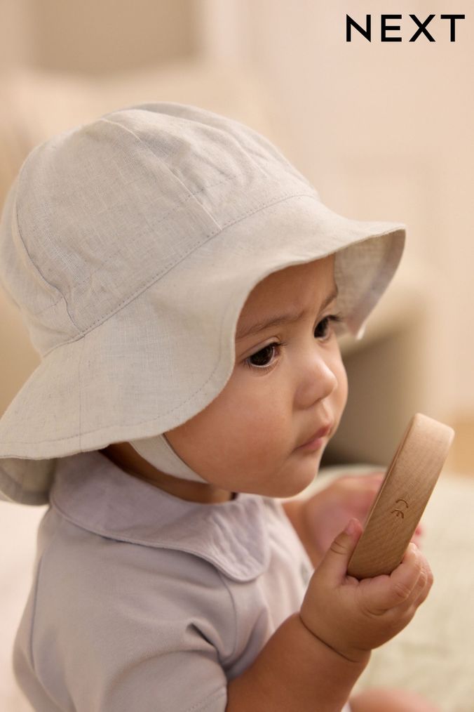 Girls green hat hot sale