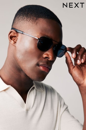 Black Classic Polarised Studio Sunglasses (N14246) | £16