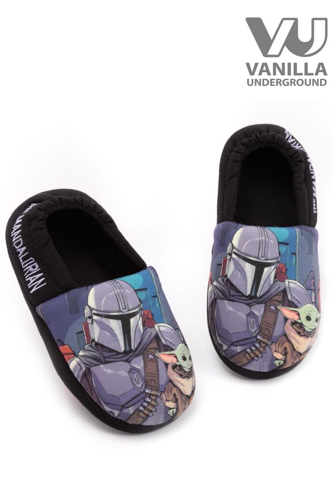 Star wars slippers size hotsell 2
