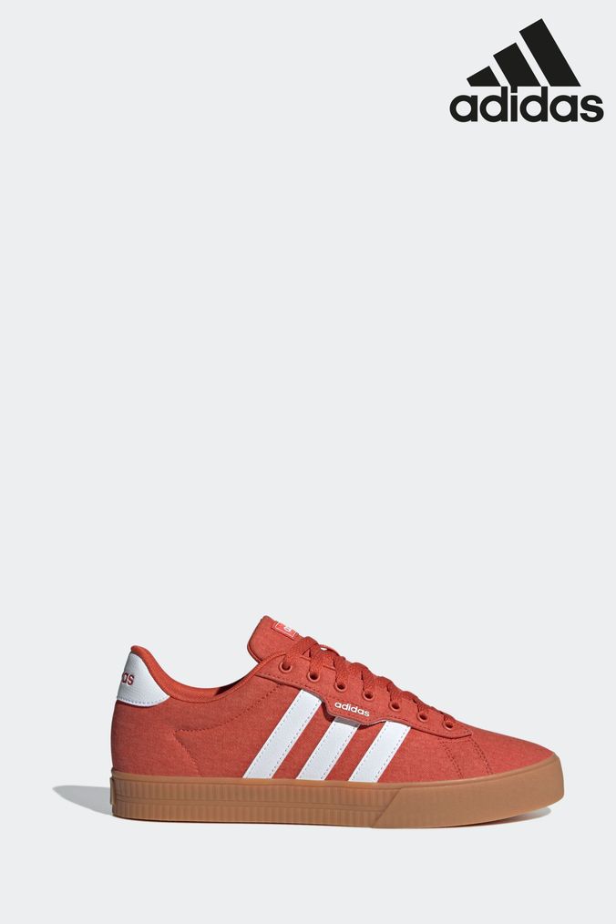 Adidas yeezy queue online new arrivals